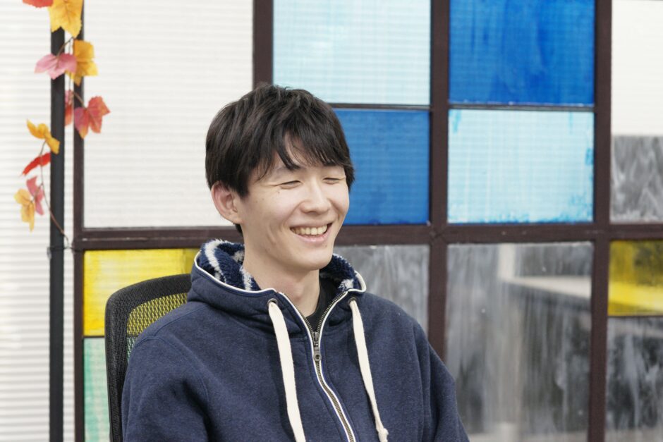卒業生井上さん